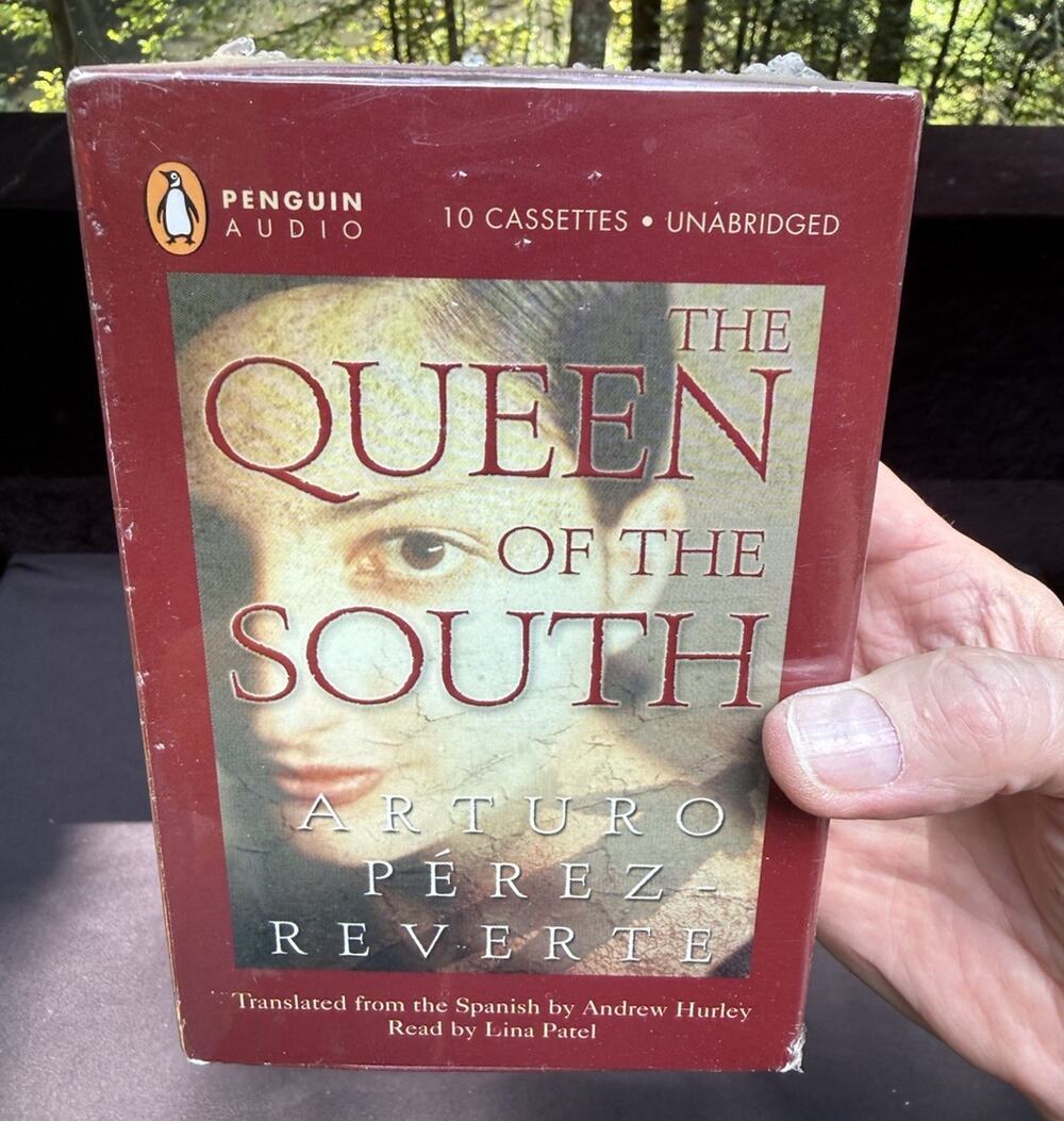 New Sealed Audio Book Cassettes The Queen of the South Arturo Reverte -B3